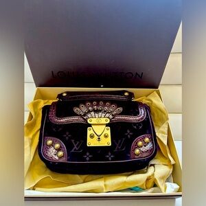 New in Box Louis Vuitton Monogram Velours Alligator Irvine Plum